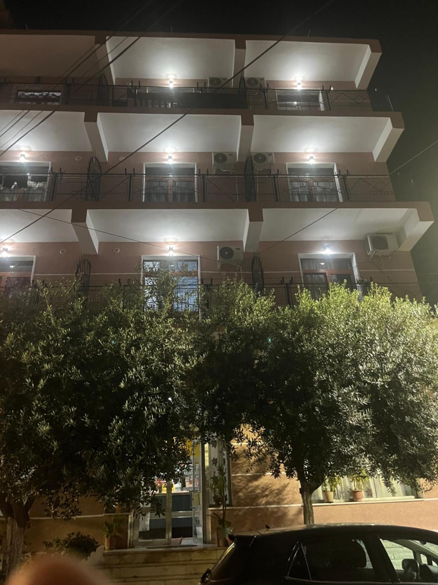 Hotel Luli City Center Durrës Extérieur photo