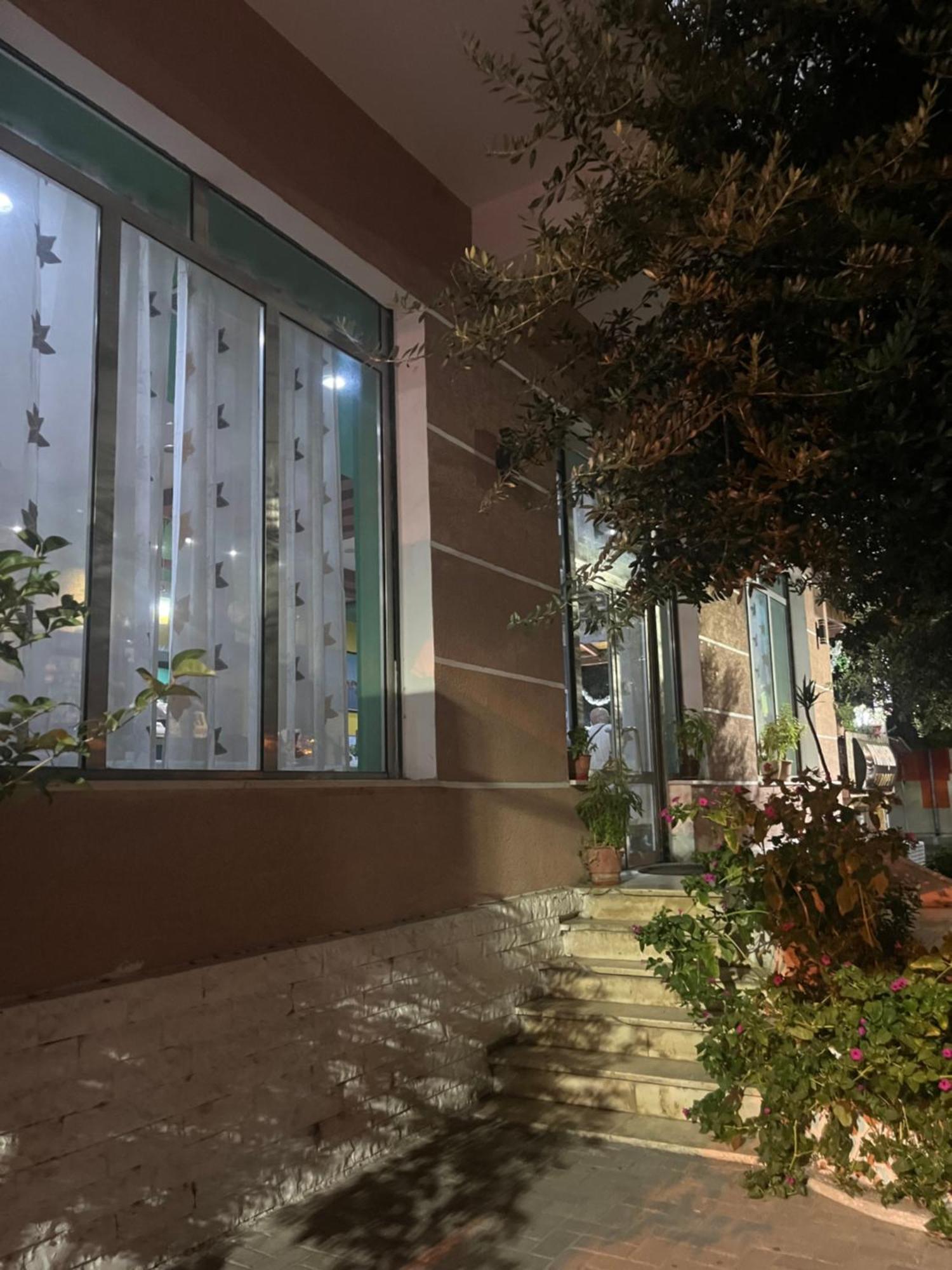 Hotel Luli City Center Durrës Extérieur photo