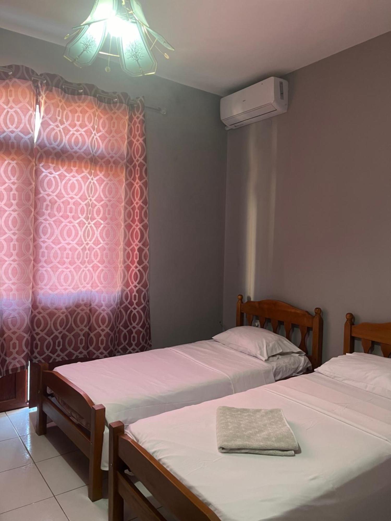 Hotel Luli City Center Durrës Extérieur photo